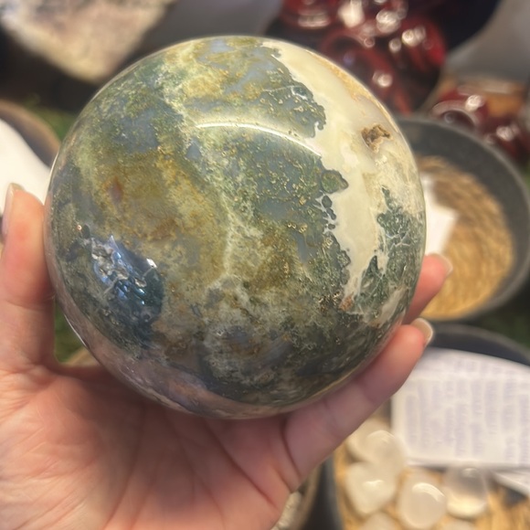 Moss agate sphere - Picture 6 of 8